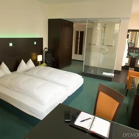 Flemings Muenchen-city מינכן